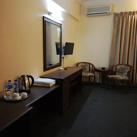 Hotel Damai Parit Buntar Exterior photo