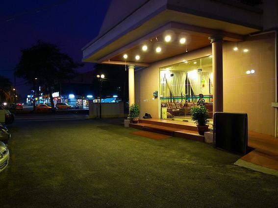 Damai Hotel